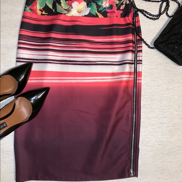 ECI New York Floral Print Dress - Picture 3 of 7